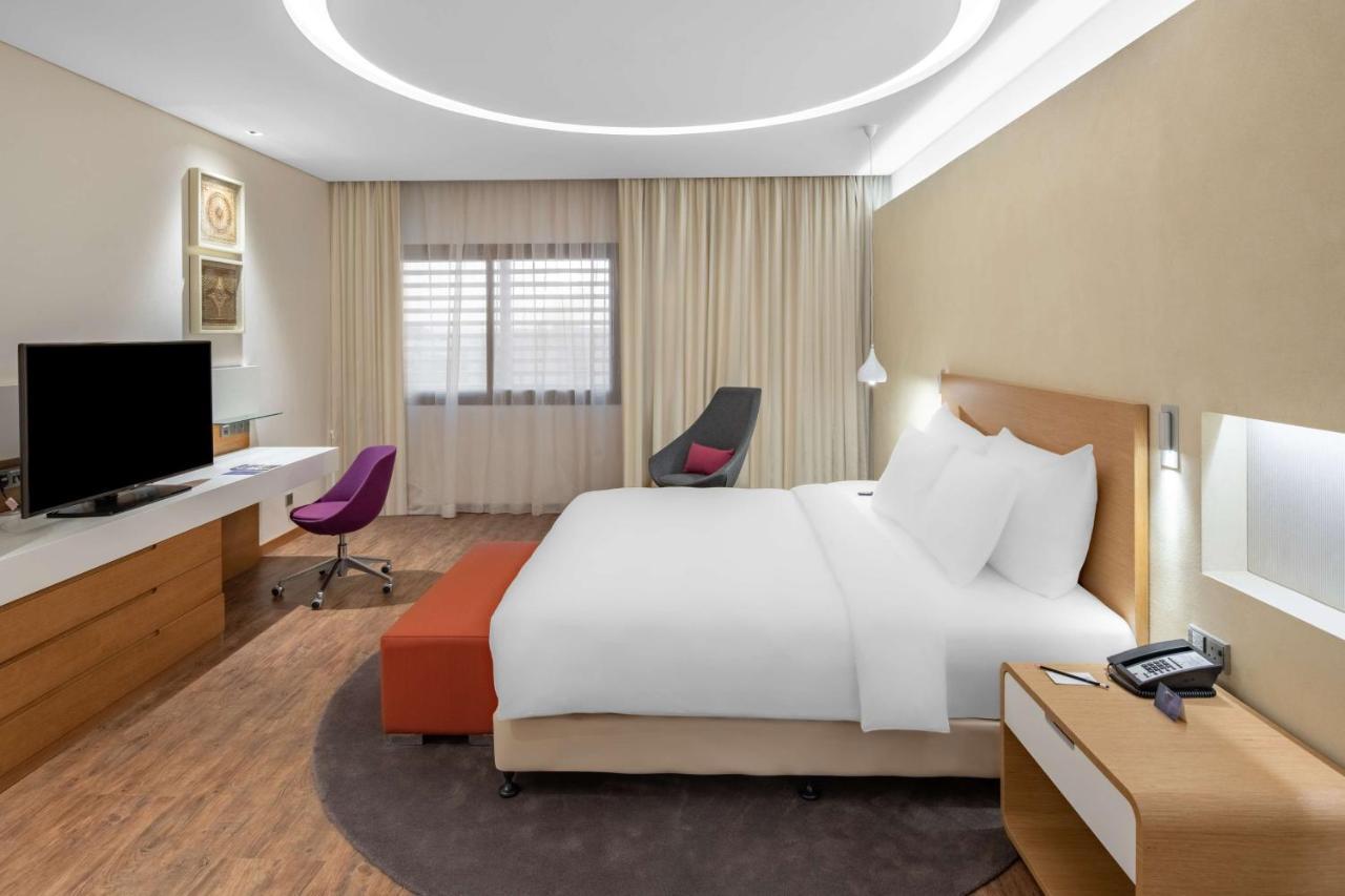 Radisson Blu Hotel & Residence, Riyadh Diplomatic Quarter Exterior foto